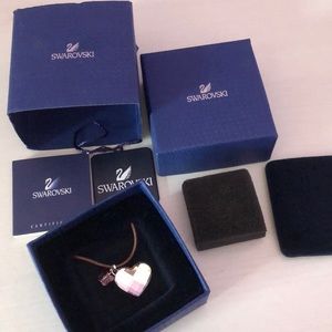 NWT Swarovski Crystal Heart & Butterfly ne…